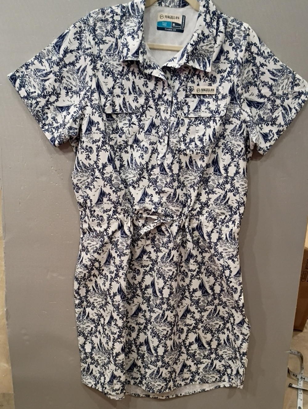 Magellan Short Sleave Blue White Sailboat Seashell Coastal Outdoor Dress